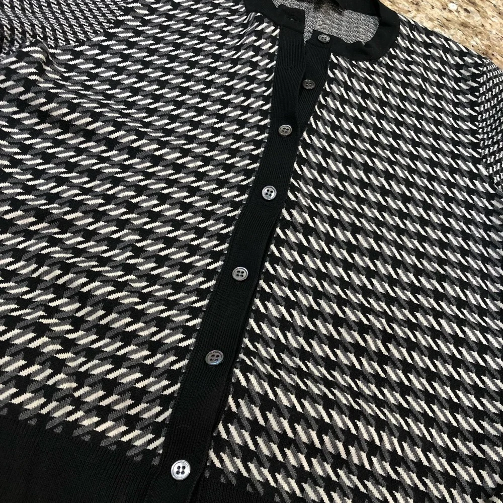 Ann Taylor Merino Wool Blend Grey White Black Button 3/4 Sleeve Cardigan Sweater